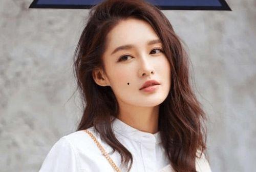 娱乐圈爆料李沁的人,从青涩少女到实力派演员的蜕变之路 第1张 娱乐圈爆料李沁的人,从青涩少女到实力派演员的蜕变之路 第1张